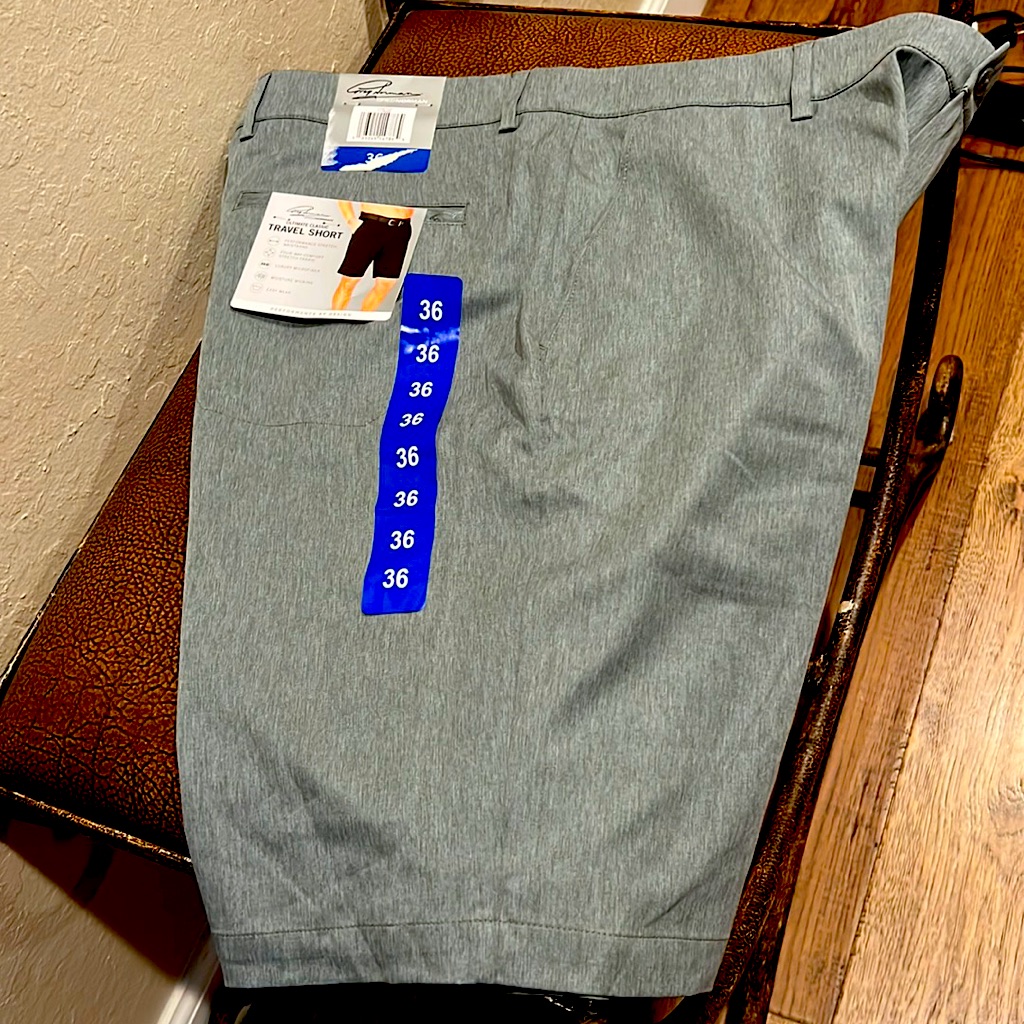 Brand New Classic Greg Norman Travel Shorts Ultimate Performance Stretch Fabric